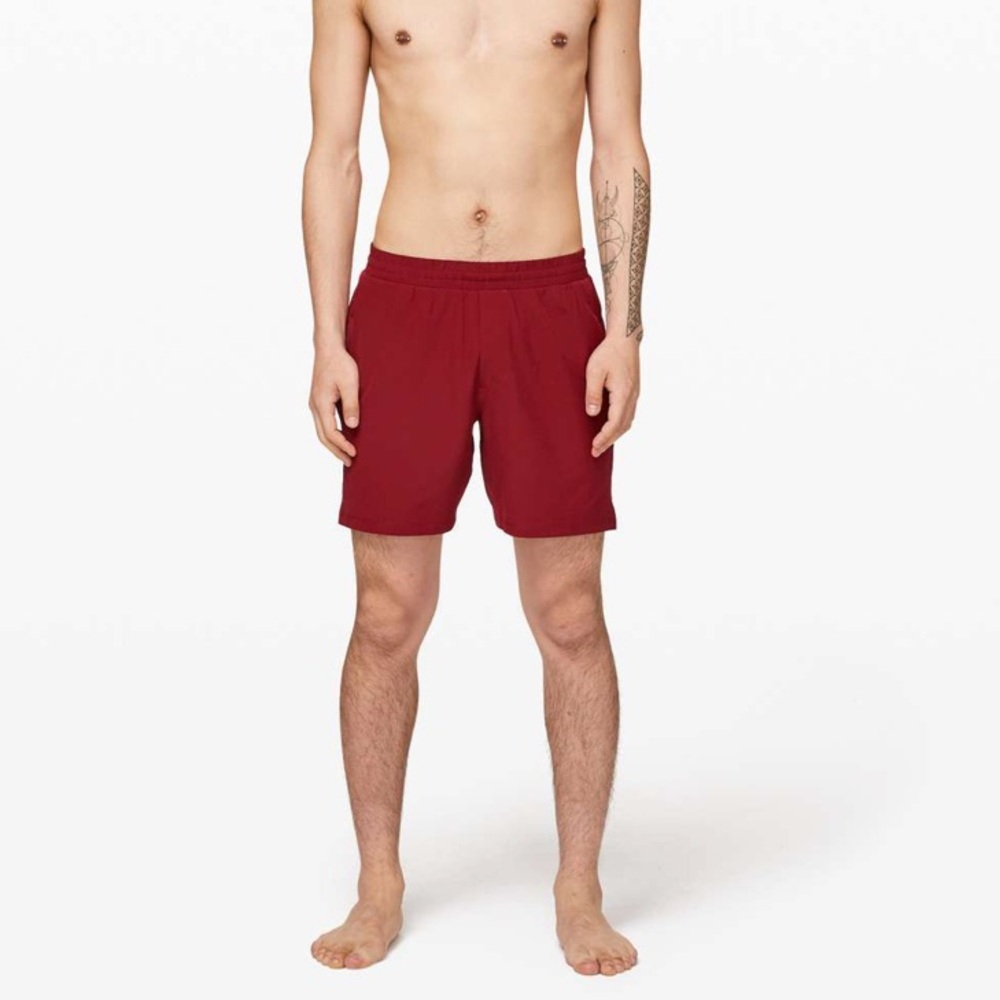 Lululemon Channel Cross Swim Short Caliente Red Large